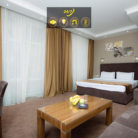 Crystal Hotel Киев Экстерьер фото